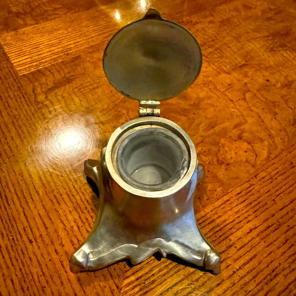 Art Nouveau Ink Well with Glass Insert - Metal Alloy - Vintage - Picture 8 of 12